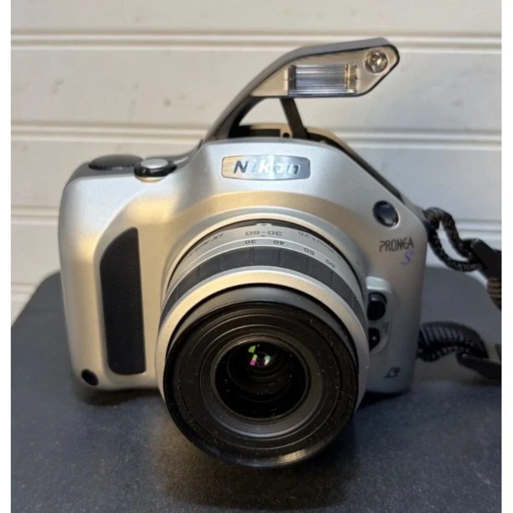 Nikon Pronea S APS Film Camera f/1:4-5.6 30-60mm Lens w/new batteries & film
